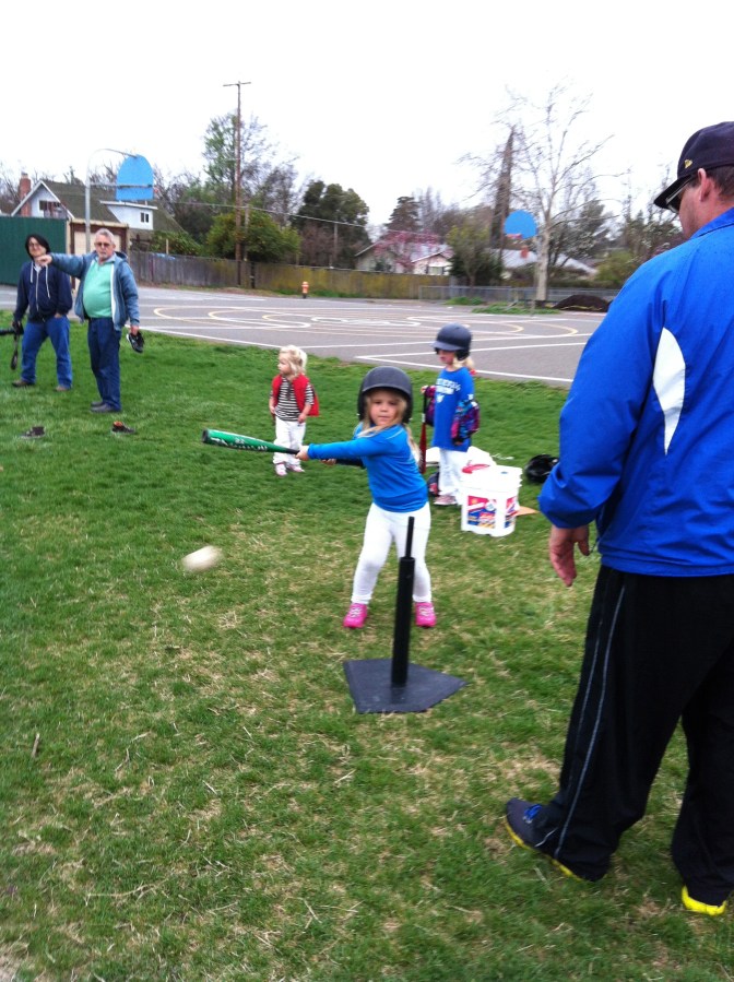 A simple life of a stay at home mom of 4 and 2.5 year&nbsp;olds